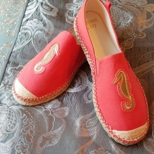 Crown & Ivy espadrilles